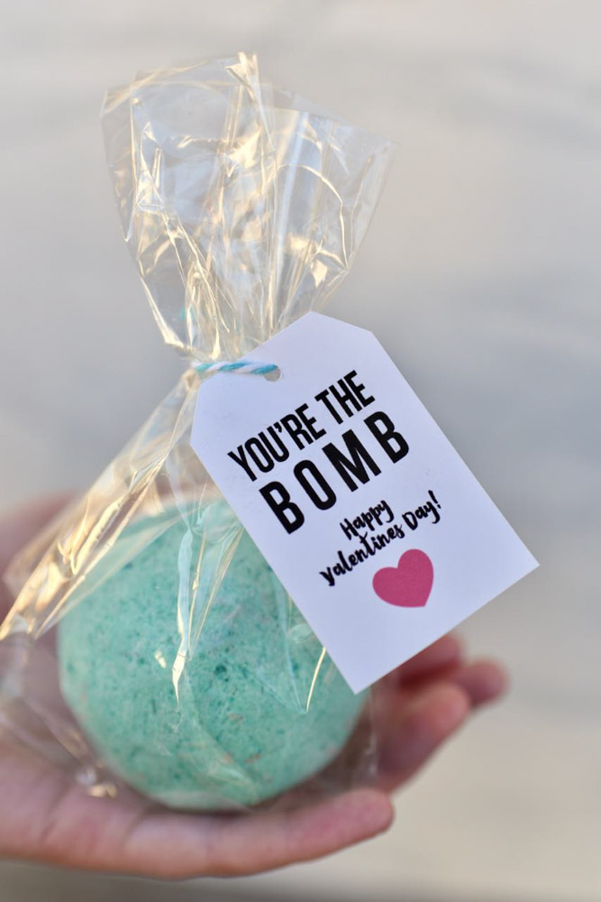 Homemade bath bomb teachers gift